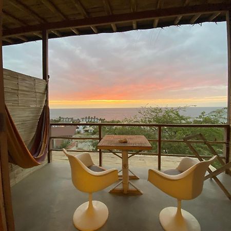 Апартаменты Altavista Casa De Huespedes Вичайито Экстерьер фото